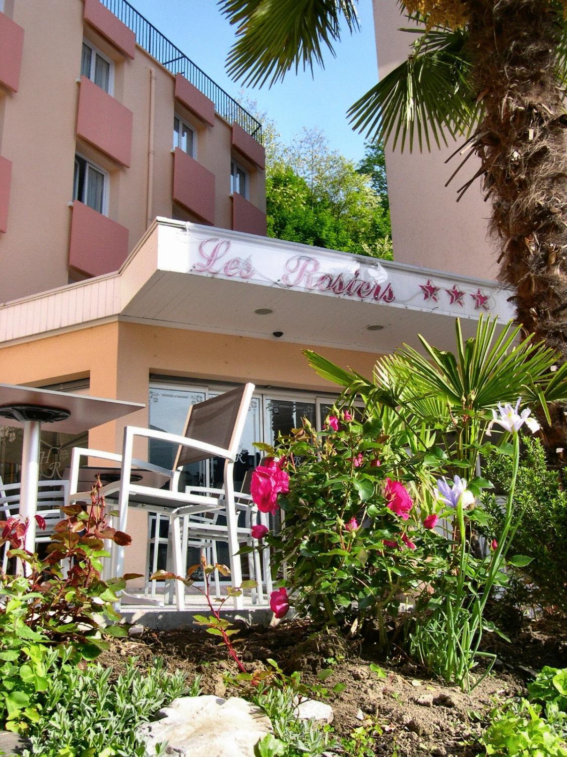 Hotel Des Rosiers Лурд Екстериор снимка